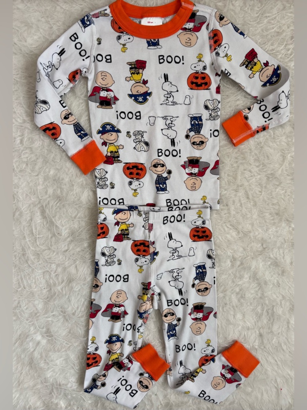 Hanna Andersson White Halloween Peanuts Pajama Set with Orange Trim